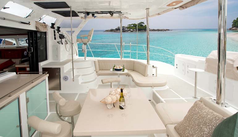 Royal Cape Catamarans, Majestic 530 Yacht, Lifestyle deck