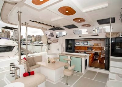 Royal Cape Catamarans, Majestic 530 entertainment deck
