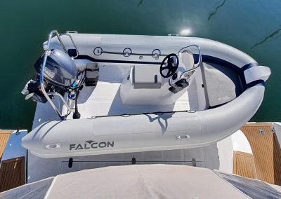 Majestic 530, Luxury Catamaran, Tender, zodiac, rubberduck