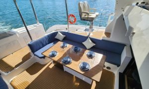 Majestic 530 cockpit