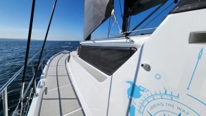 Majestic 530 sailing